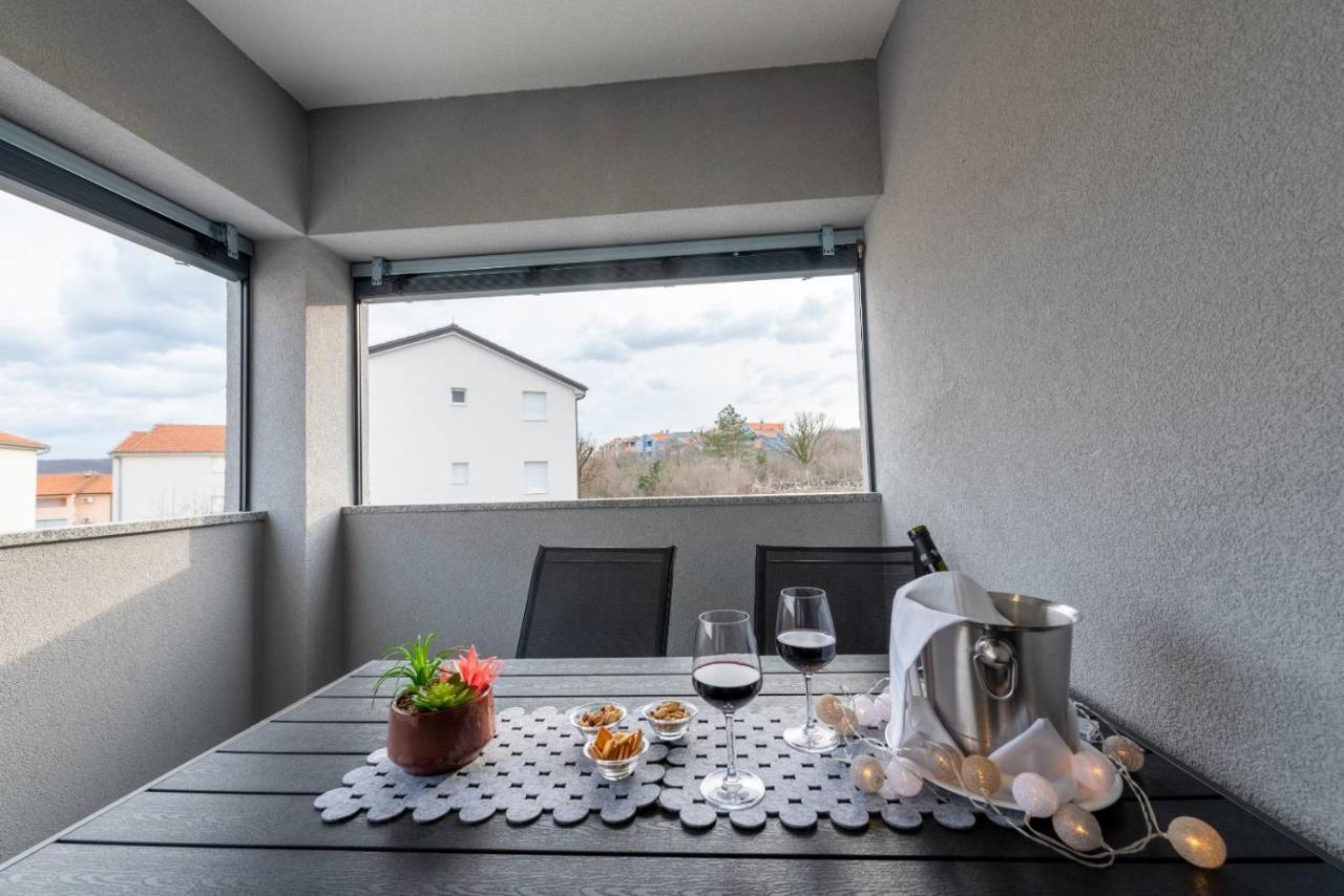 Marin Apartment Cizici Ngoại thất bức ảnh