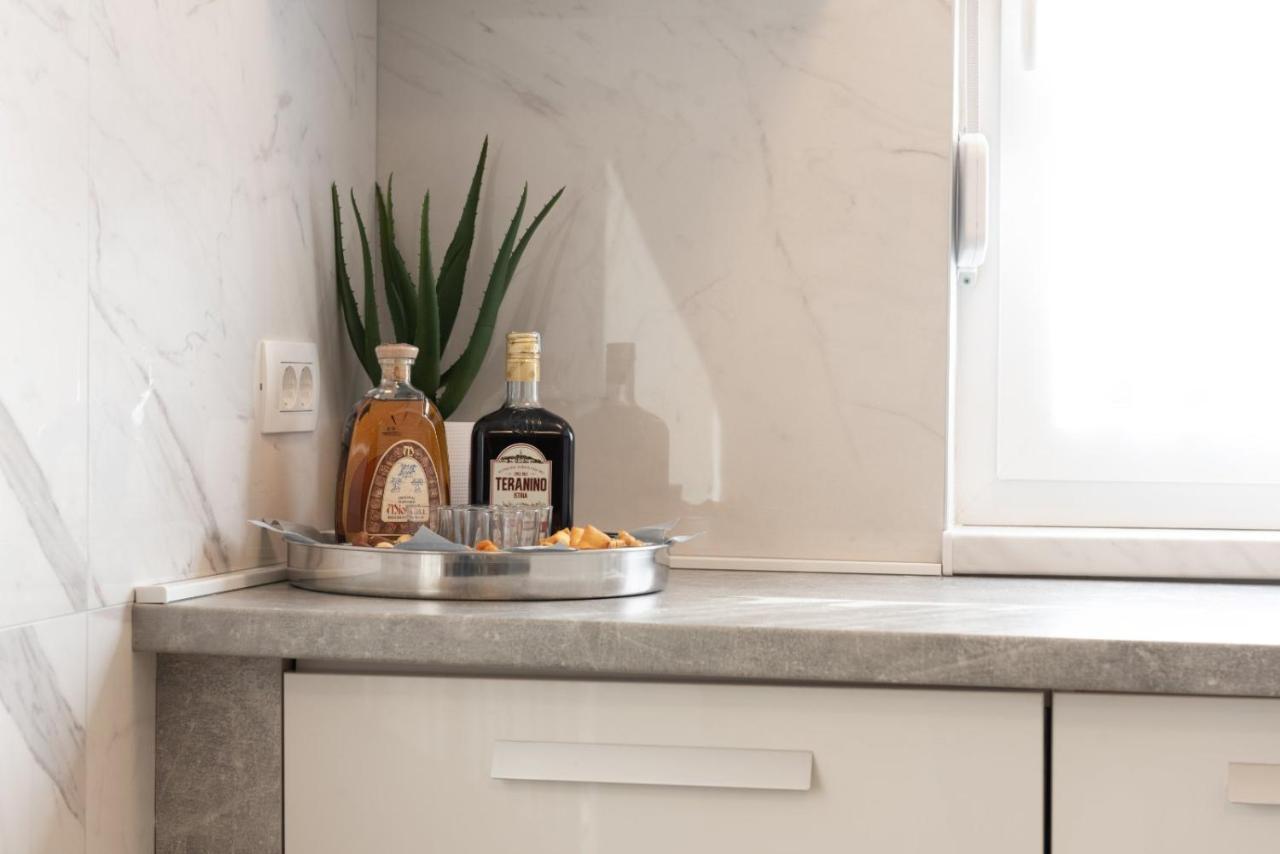 Marin Apartment Cizici Ngoại thất bức ảnh