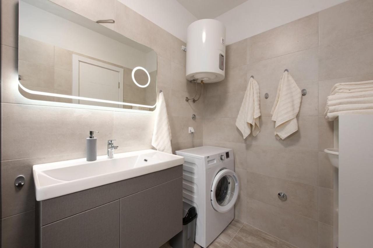 Marin Apartment Cizici Ngoại thất bức ảnh