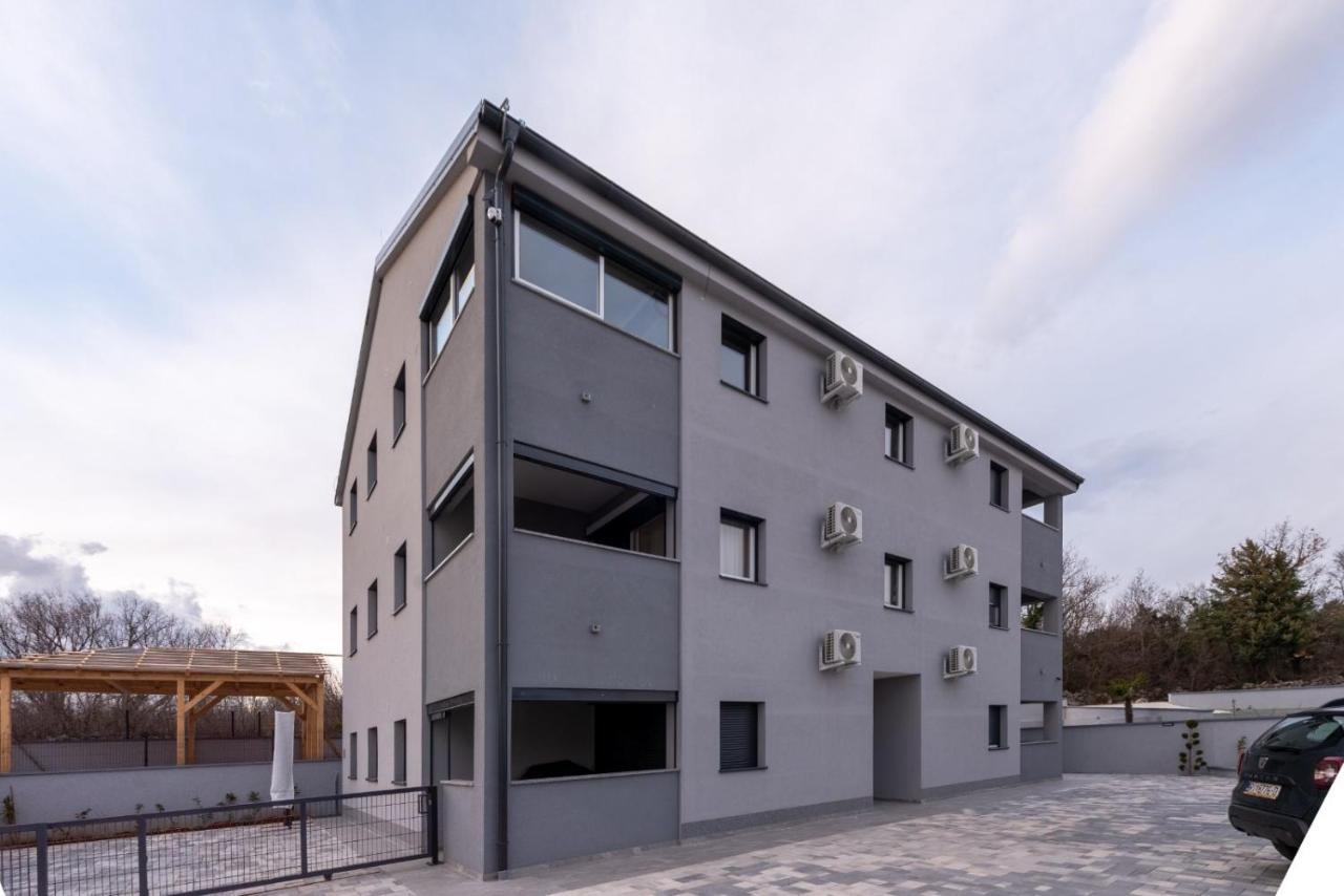 Marin Apartment Cizici Ngoại thất bức ảnh