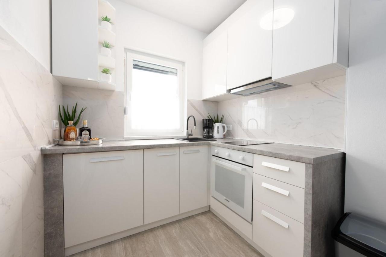 Marin Apartment Cizici Ngoại thất bức ảnh